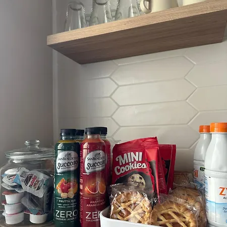 Nocleg ze śniadaniem Ninfa Roda 3*