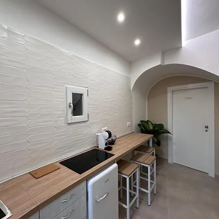 Couette-café Ninfa Roda